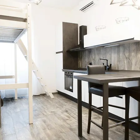 Daire Moderno Milano